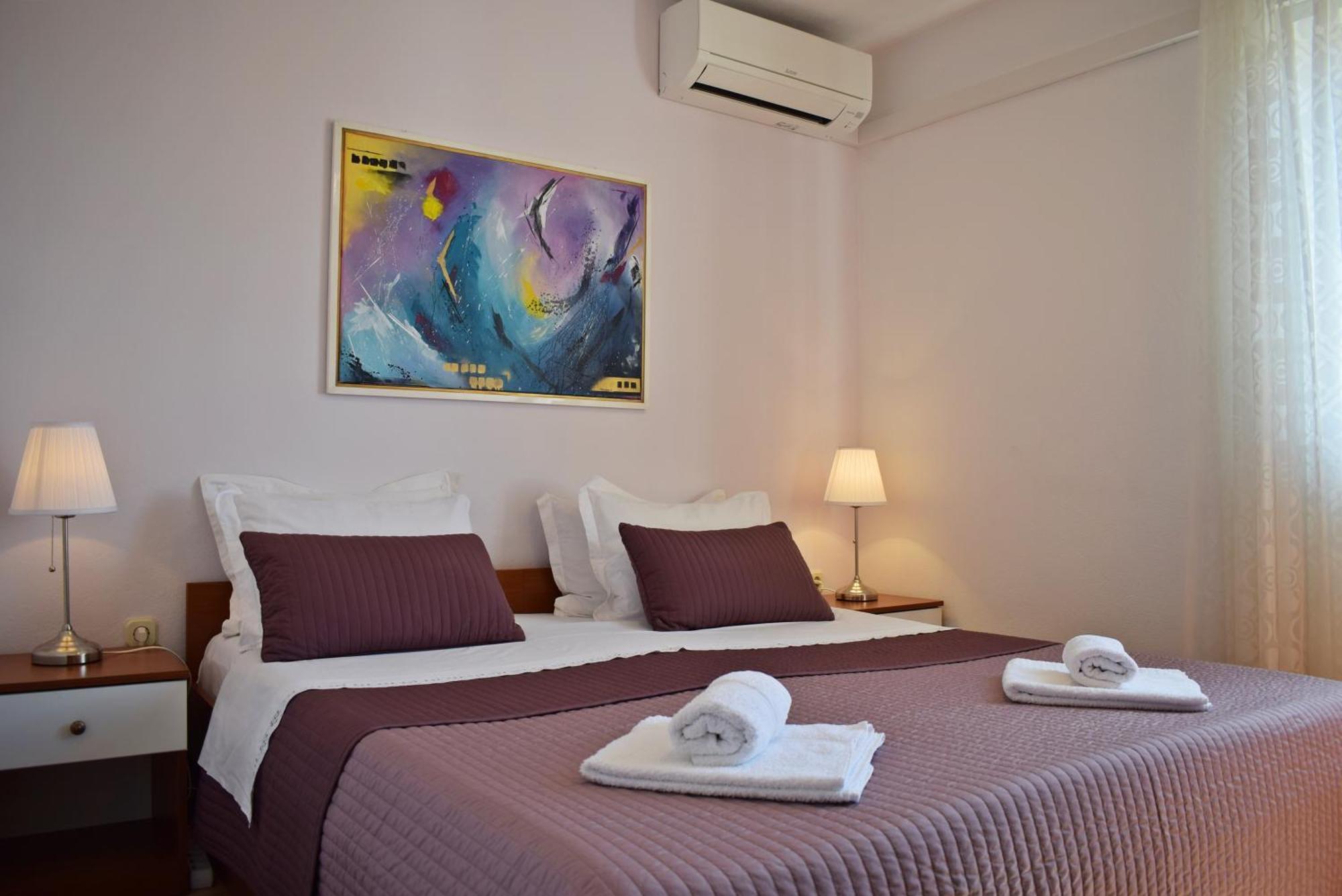 חוואר Lina Vrankovic Apartments מראה חיצוני תמונה